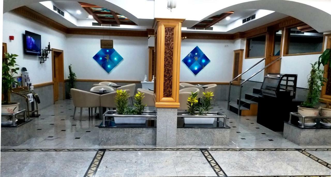 Taj Plaza Hotel Manama Luaran gambar